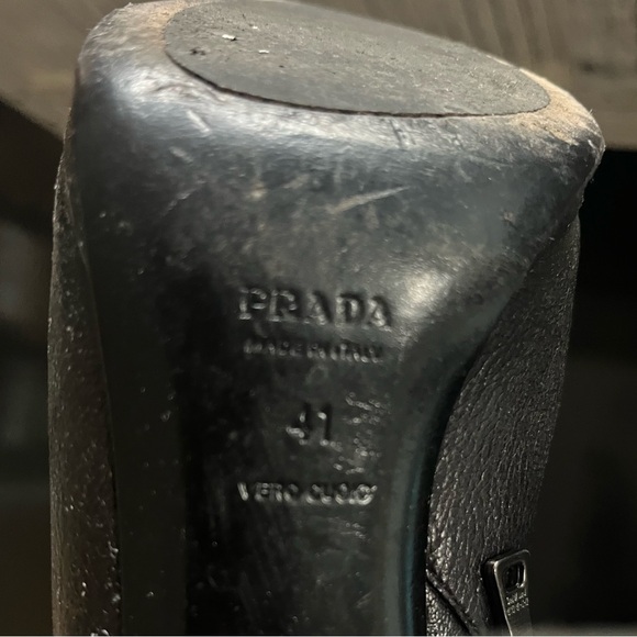 Prada women’s booties size 41 black 1/2” platform 3+ inch heel leather inner zip - Picture 5 of 5